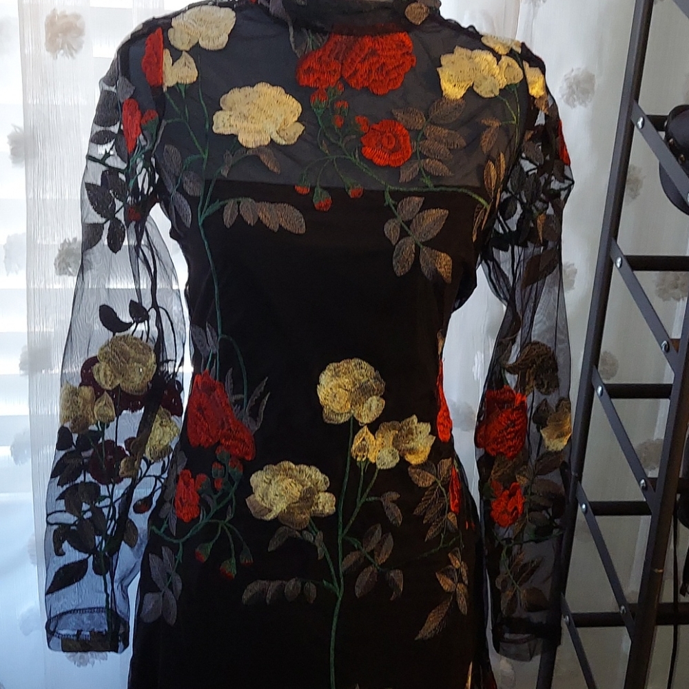 FLORAL PRINT DRESS - Picture 2 of 8